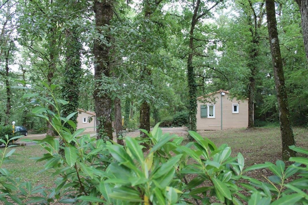 فندق Camping Au Bois Dormant Chauffour-sur-Vell المظهر الخارجي الصورة