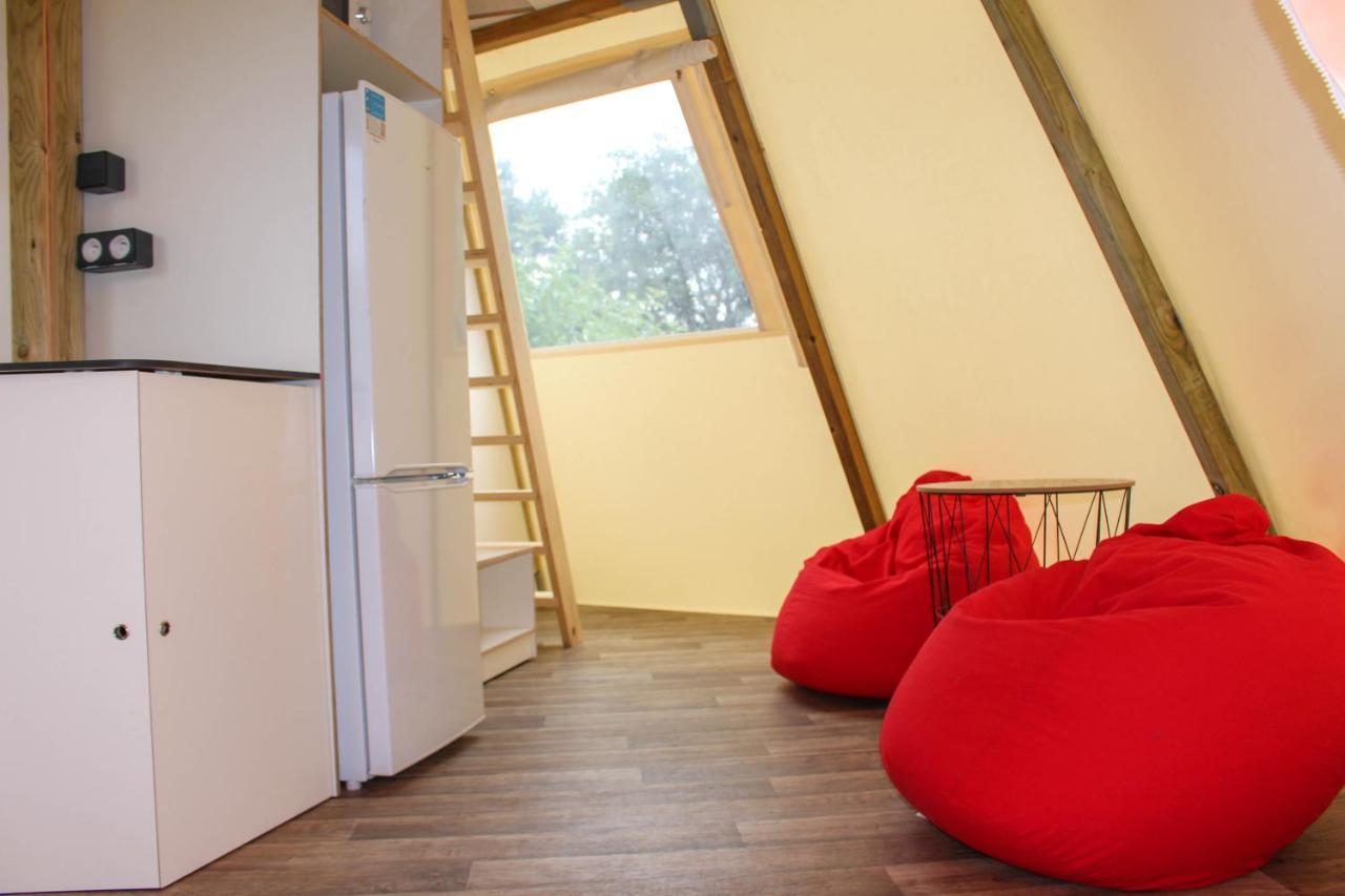 Camping Au Bois Dormant Chauffour-sur-Vell المظهر الخارجي الصورة